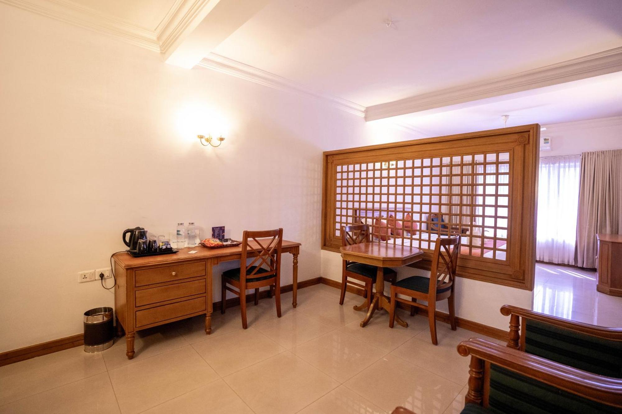 Casino Hotels Ltd Thrissur Dış mekan fotoğraf