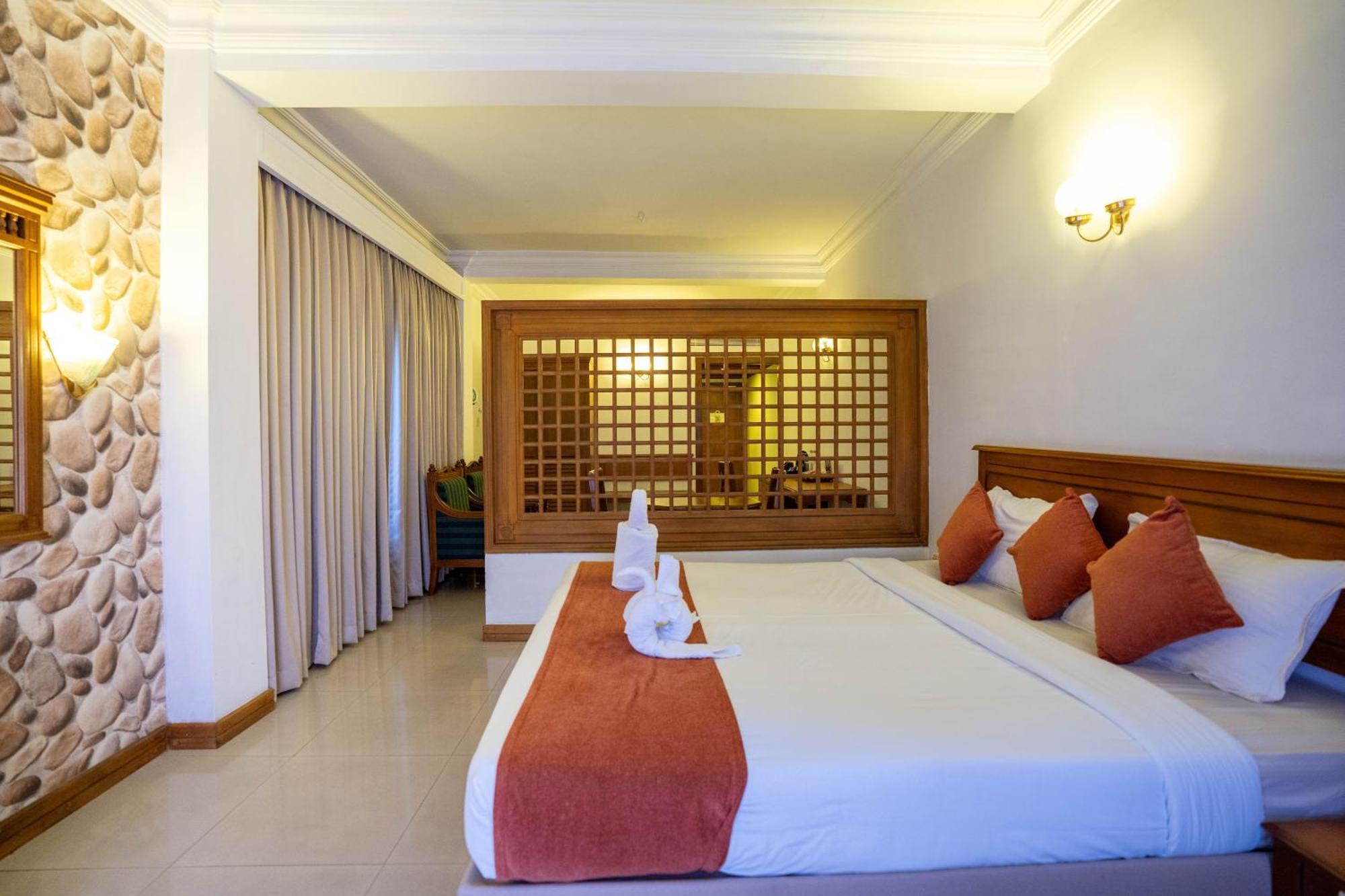 Casino Hotels Ltd Thrissur Dış mekan fotoğraf