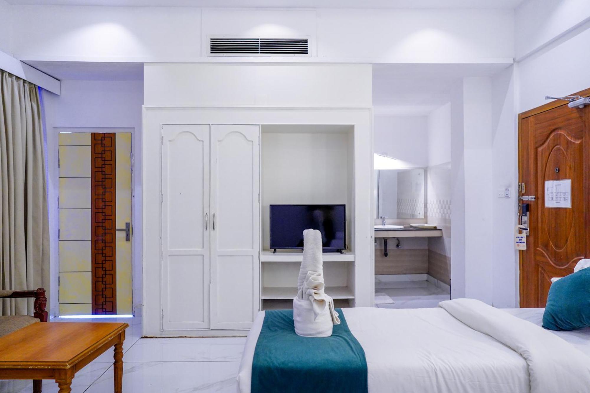 Casino Hotels Ltd Thrissur Dış mekan fotoğraf