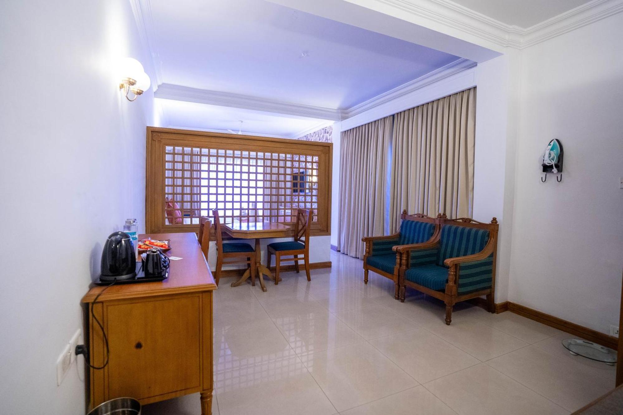 Casino Hotels Ltd Thrissur Dış mekan fotoğraf